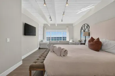 Juniper Beach, Ocean Views, 2 Bedrooms - image 13 of 37