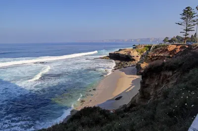 la-jolla-coastline-in-california-just-outside-of-2026-03-26-08-18-32-utc