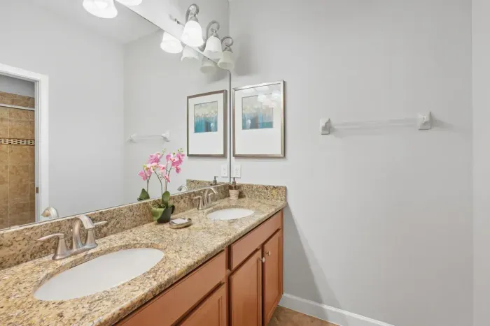 37-print-1433 Moon Valley Dr_37.jpg