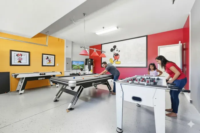 Generated Image September 27, 2025 - 7_01PM.png