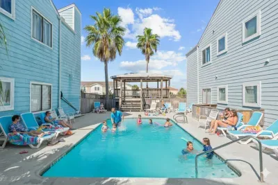 Generated Image October 29, 2025 - 10_42PM.png