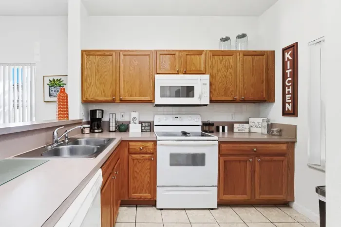 5-print-1122 Park Ridge Cir_05.jpg