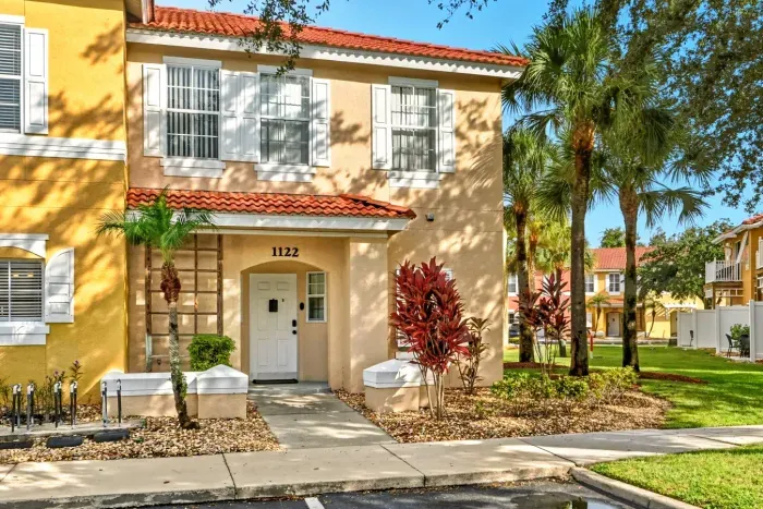 2-print-1122 Park Ridge Cir_02.jpg