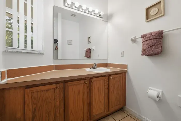 25-print-1122 Park Ridge Cir_25.jpg