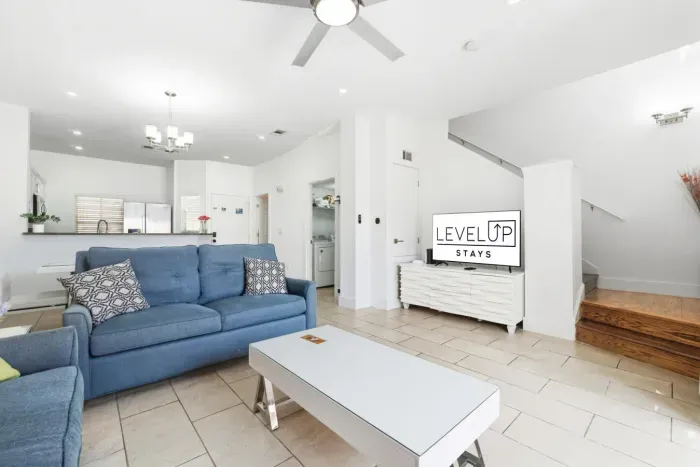 21-print-1003 Park Club Dr_21.jpg