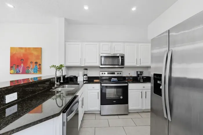 6-print-1003 Park Club Dr_06.jpg