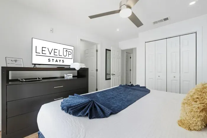 26-print-1003 Park Club Dr_26.jpg