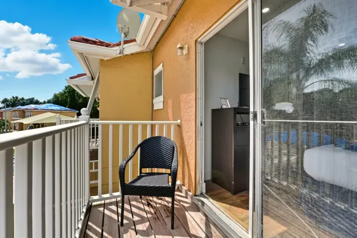 30-print-1003 Park Club Dr_30.jpg