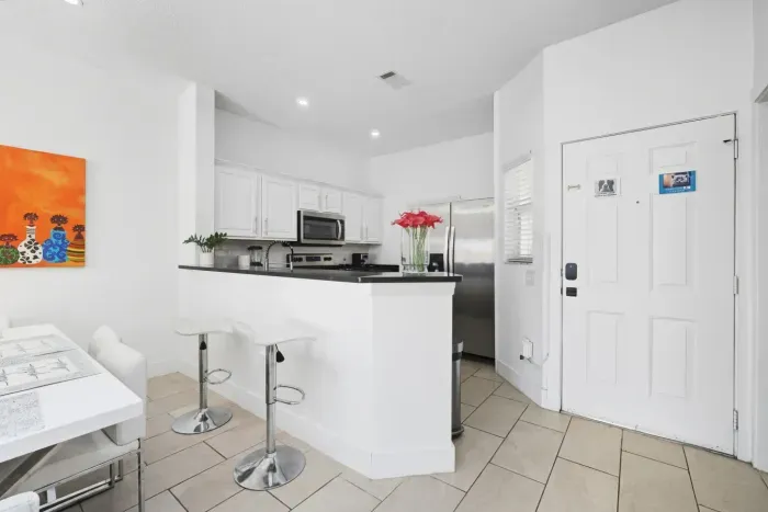 5-print-1003 Park Club Dr_05.jpg