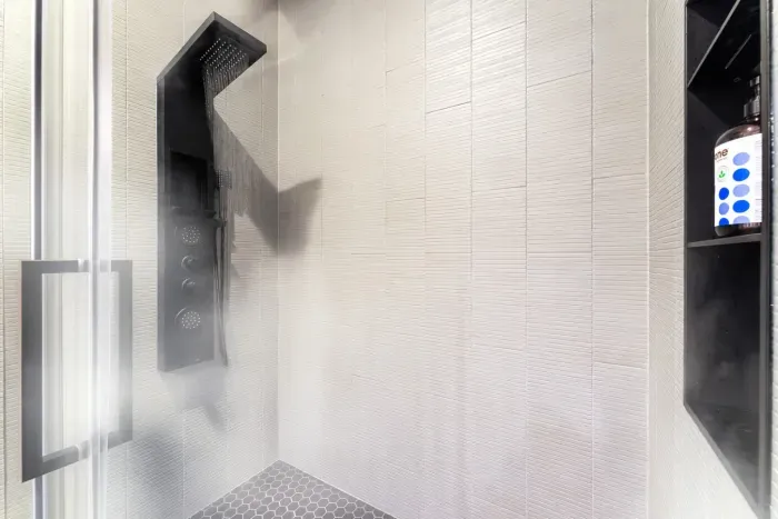 ChatGPT Image Aug 17, 2025 at 03_44_18 PM.png