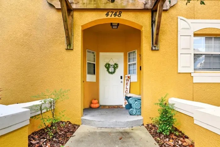 3-print-4748 Vero Beach Pl_03.jpg