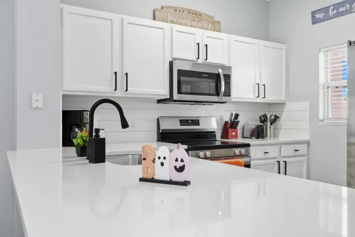 12-print-4748 Vero Beach Pl_12.jpg