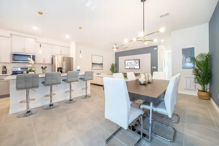 1812 Tropical Palms-16.jpg