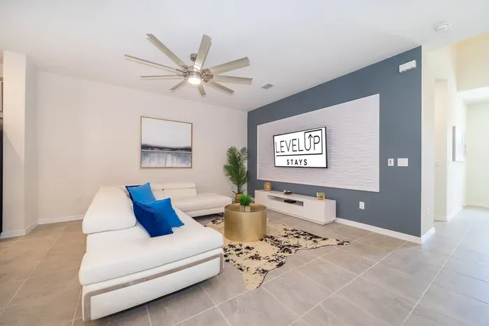 1812 Tropical Palms-15.jpg