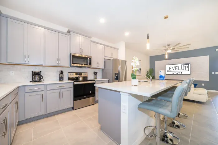 1812 Tropical Palms-12.jpg