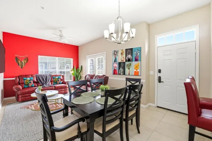 9-web-or-mls-2208-san-vittorino-cir-apt-107