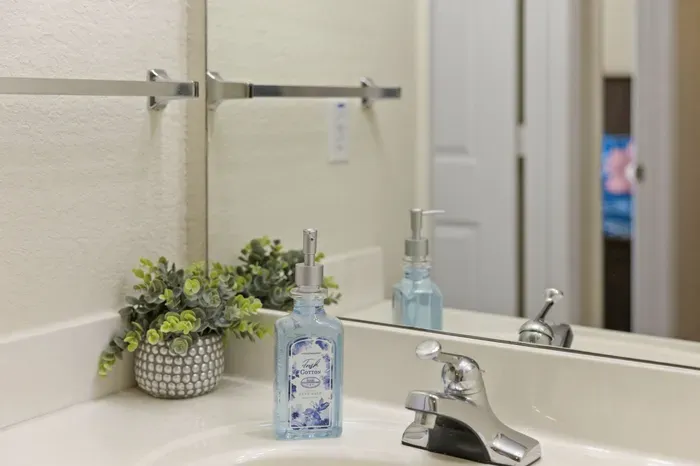 39-web-or-mls-2208-san-vittorino-cir-apt-107