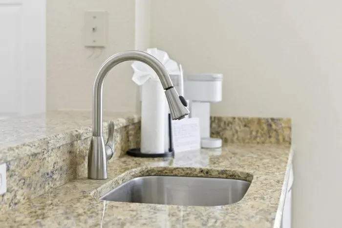 24-web-or-mls-2208-san-vittorino-cir-apt-107