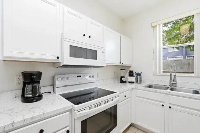 17-print-824-calabria-ave