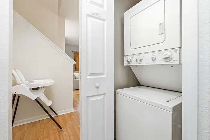 41-print-824-calabria-ave