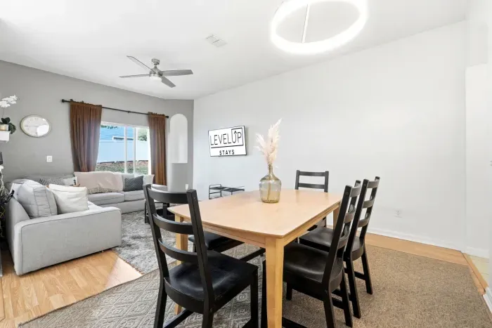 6-print-824-calabria-ave