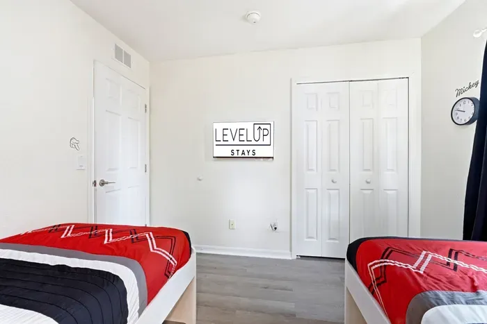 35-print-824-calabria-ave