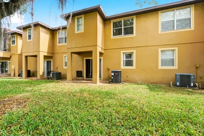 46-print-824-calabria-ave