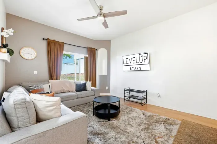 10-print-824-calabria-ave