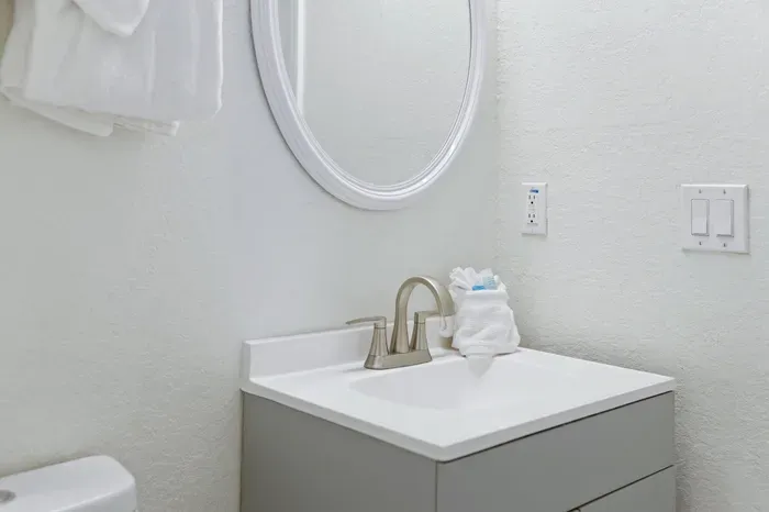 31-print-824-calabria-ave