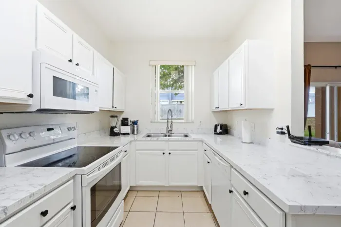 16-print-824-calabria-ave