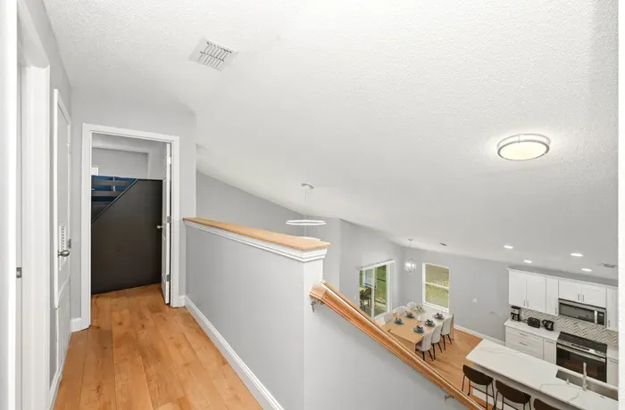 43-web-or-mls-4411-white-oak-cir