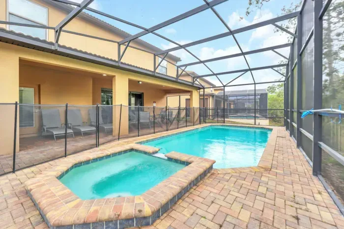 8883 Qin Loop_73.jpg