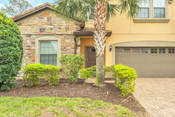 8883 Qin Loop_02.jpg