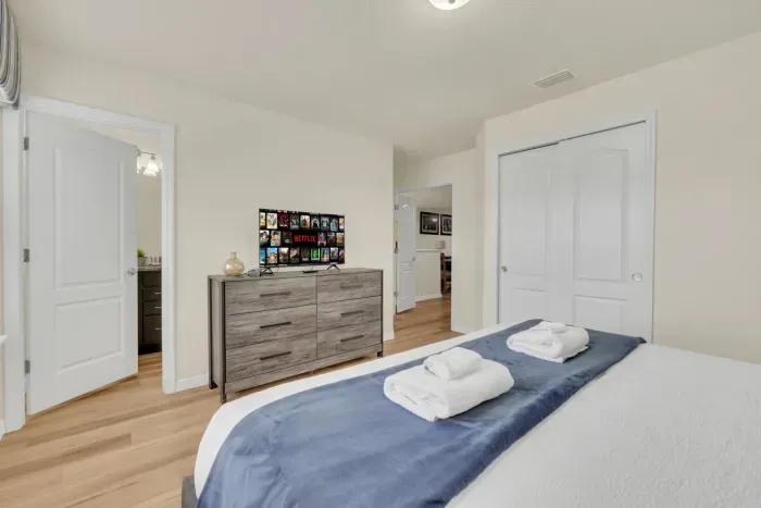 8883 Qin Loop_46.jpg