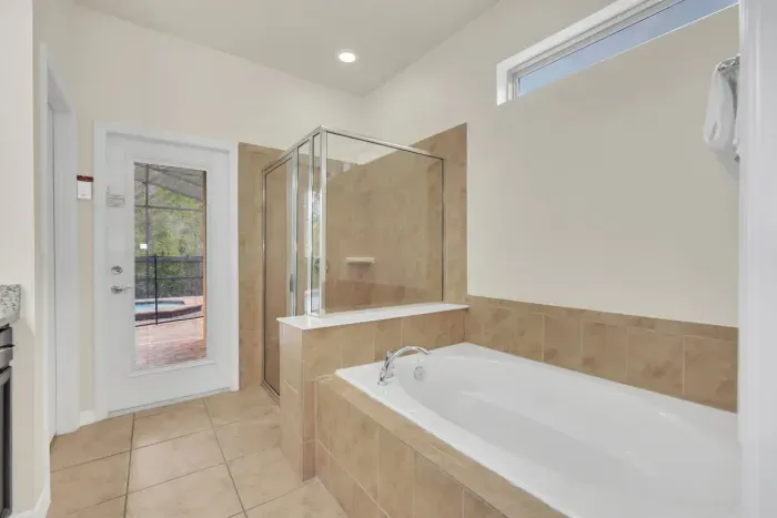 8883 Qin Loop_27.jpg