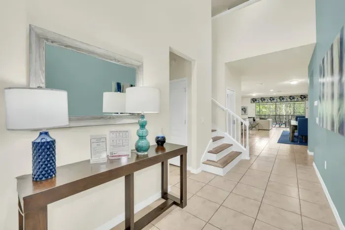 8883 Qin Loop_03.jpg