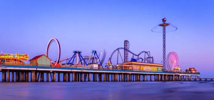 Pleasure pier hero opt.png