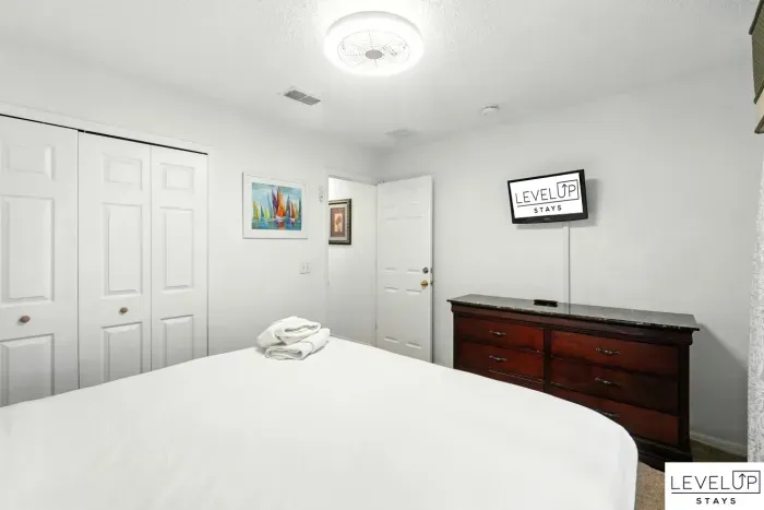 46-print-8520 Sunrise Key Dr_46.jpg