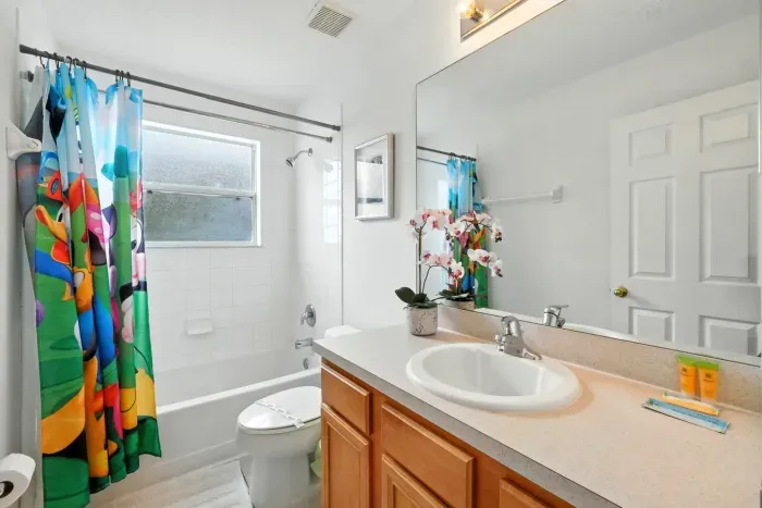 54-print-8520 Sunrise Key Dr_54.jpg