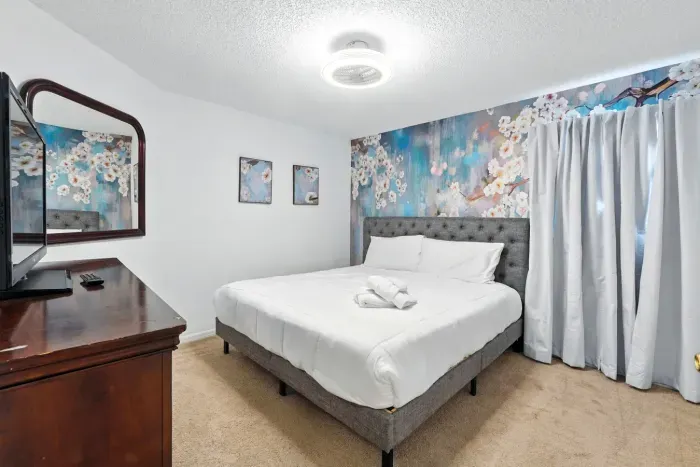 57-print-8520 Sunrise Key Dr_57.jpg