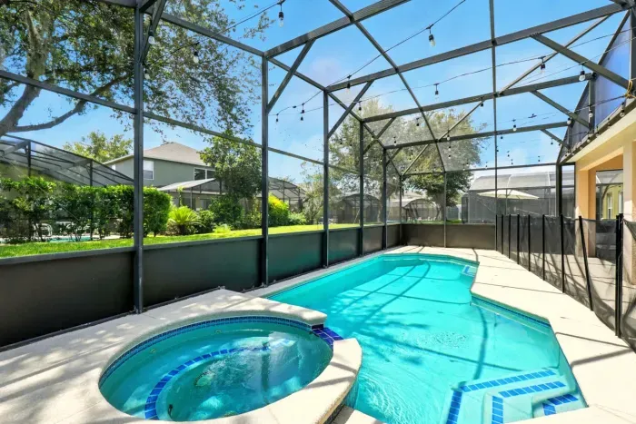 70-print-8520 Sunrise Key Dr_70.jpg