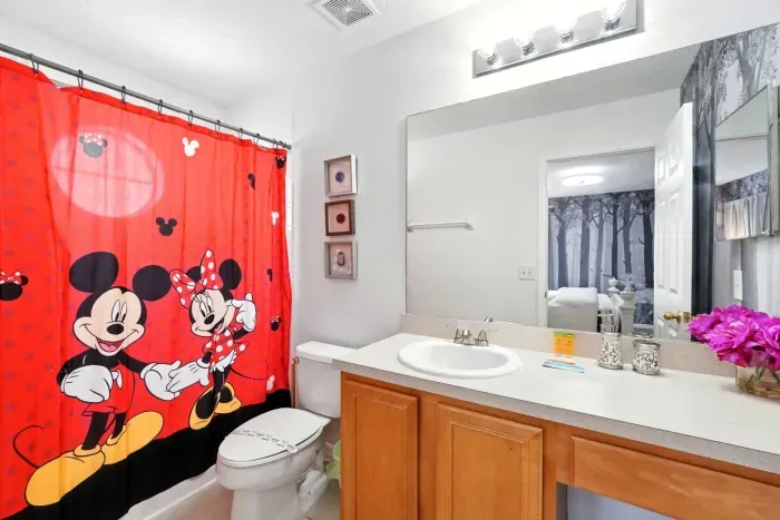 41-print-8520 Sunrise Key Dr_41.jpg