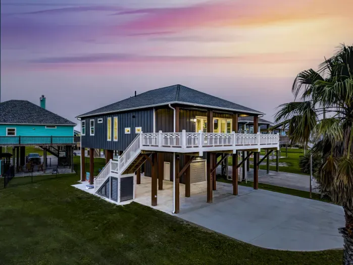 01-972 Driftwood Dr-77.jpg