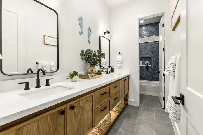 26-972 Driftwood Dr-15.jpg