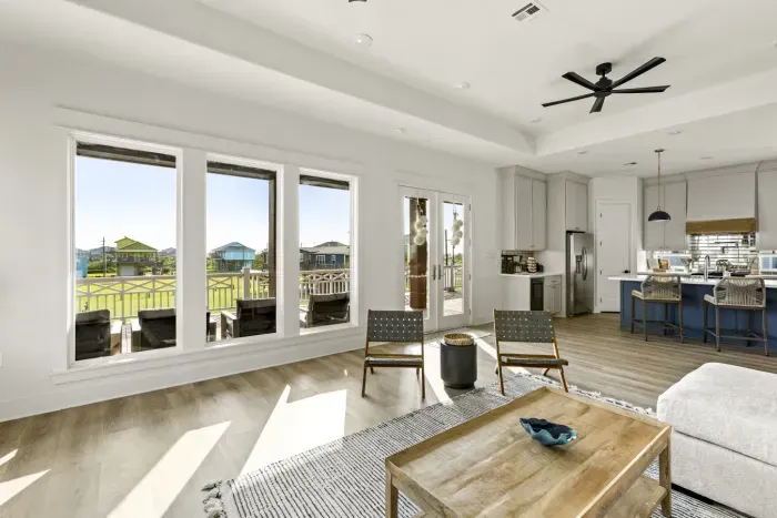 15-972 Driftwood Dr-4.jpg