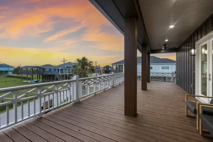 07-972 Driftwood Dr-33.jpg