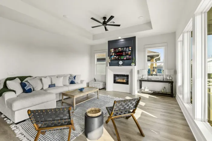 13-972 Driftwood Dr-2.jpg