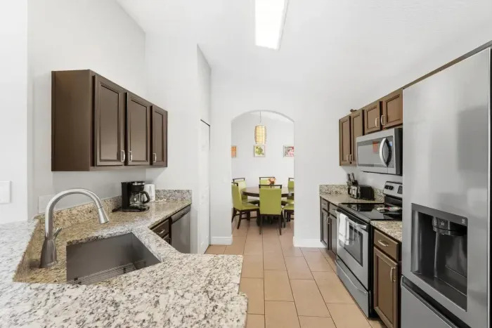 23-print-534 Paloma Dr_23.jpg