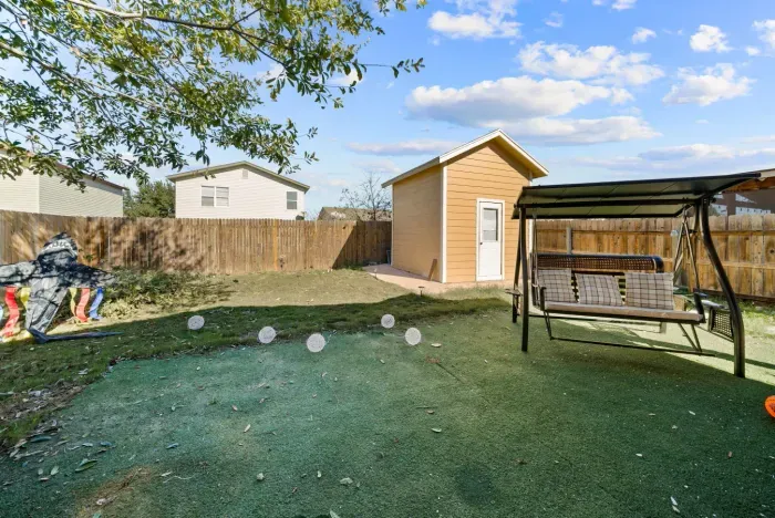 10111 Sungate Park-34.jpg