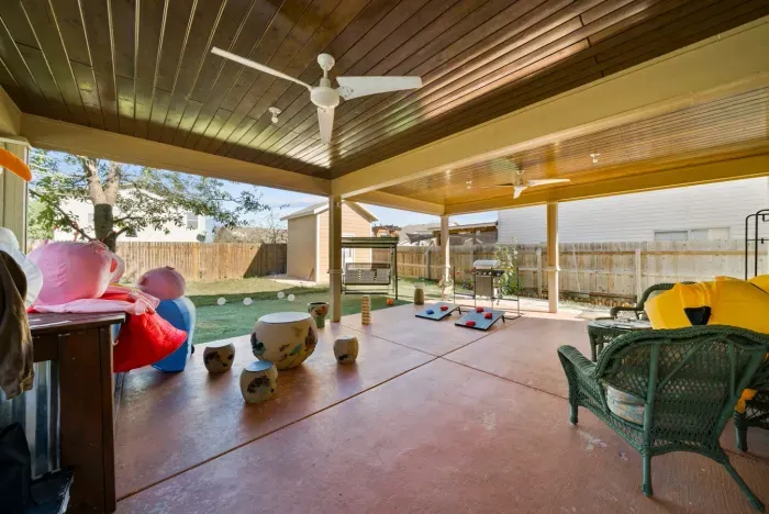 10111 Sungate Park-31.jpg